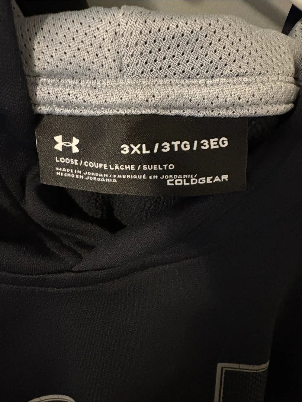 Under Armor Black Pullover Hoodie with Contrasting Logo